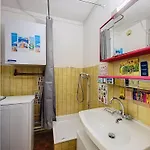 A Saint-cyr-sur-mer Avec Terrasse Et Parking Prive - Fr-1-770-74 公寓 *