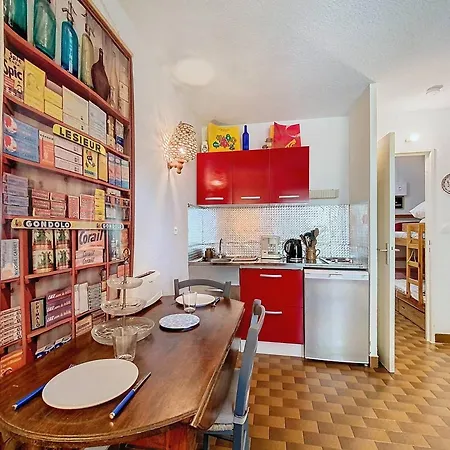 公寓 A Saint-cyr-sur-mer Avec Terrasse Et Parking Prive - Fr-1-770-74 *