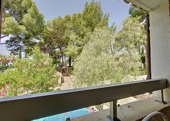 شقة A Saint-cyr-sur-mer Avec Terrasse Et Parking Prive - Fr-1-770-74 ليه ليكيه